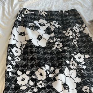 White House and Black Market